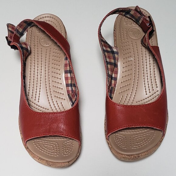 CROCS Leigh Sling Back Cork Wedge Sandal - Picture 4 of 10